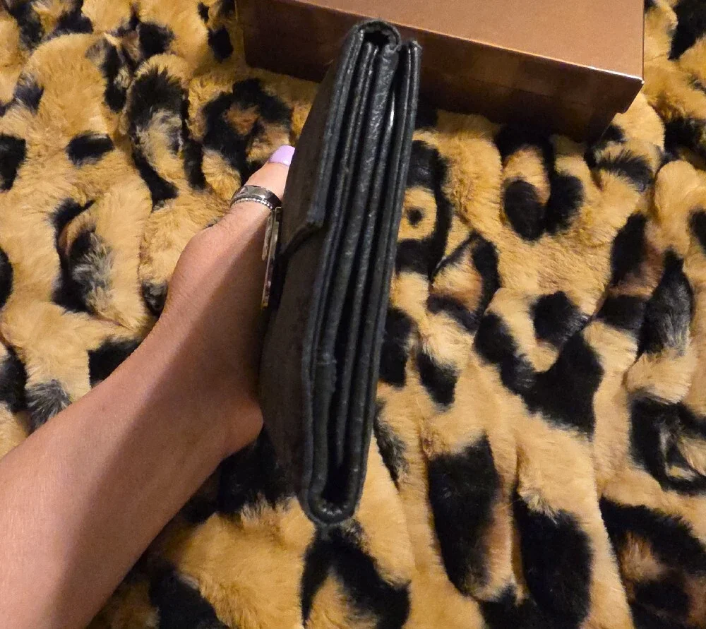 Gucci classic continental